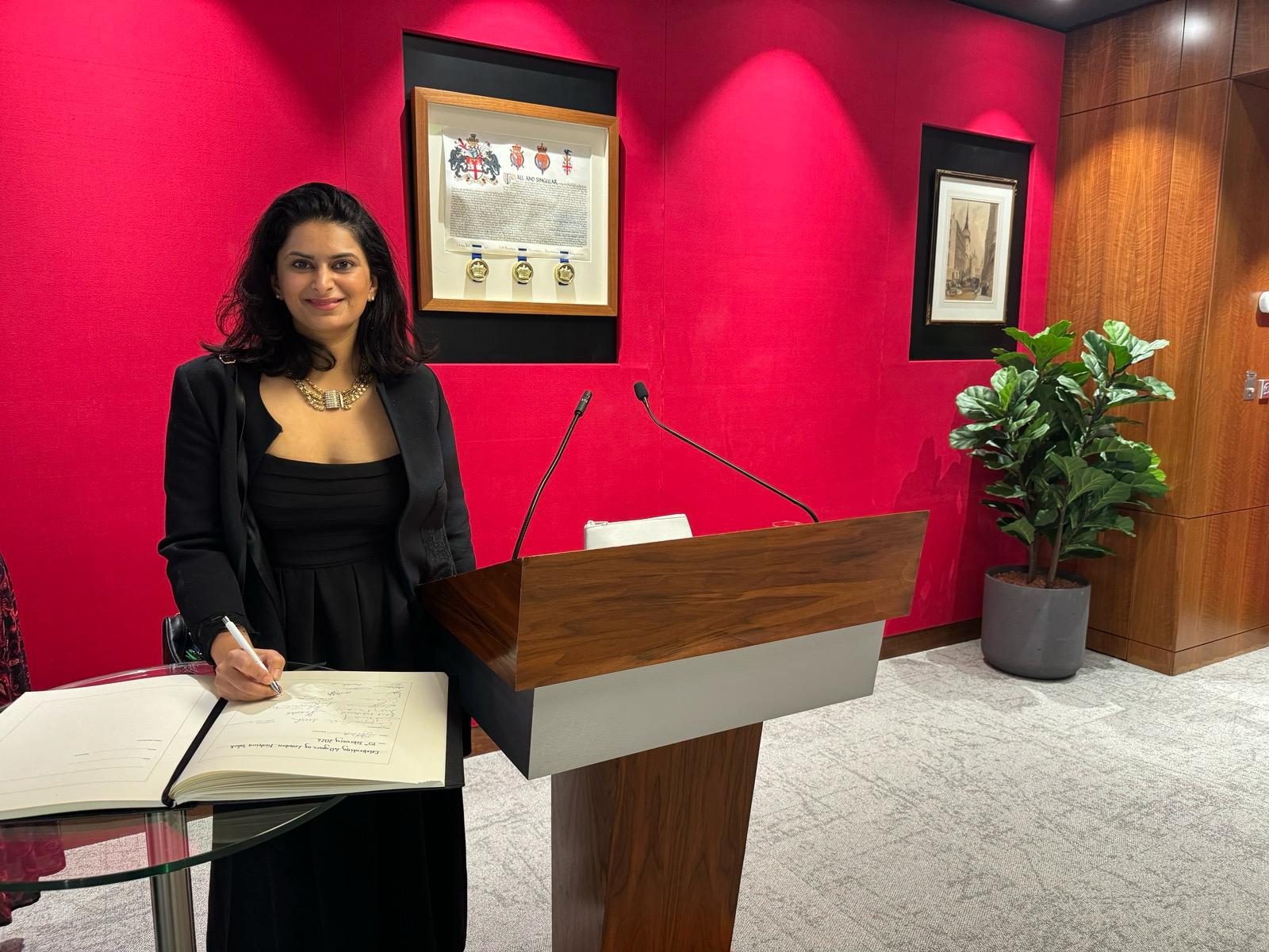 Bags-of-ethics-CEO-Smruti Sriram-at-london-stock-exchange-event