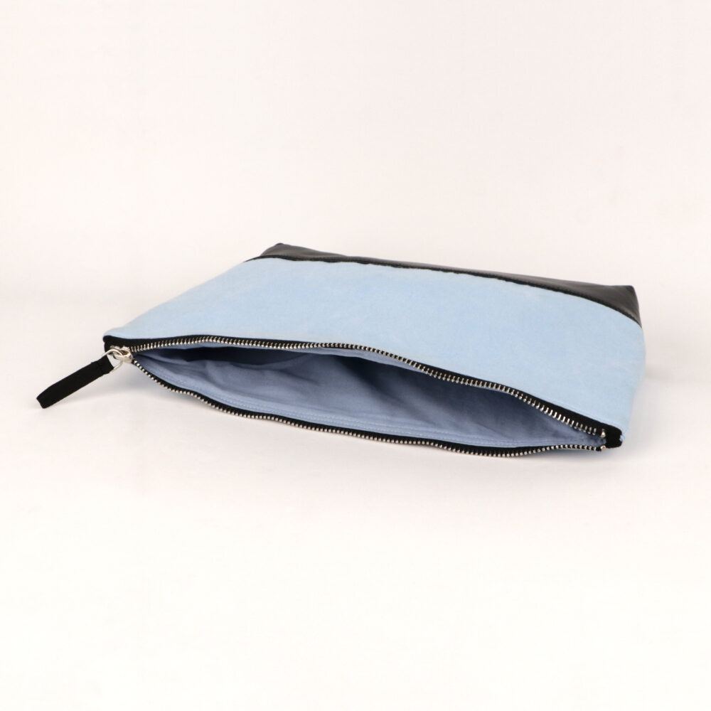 Canvas make-up bag with black leather bottom 1