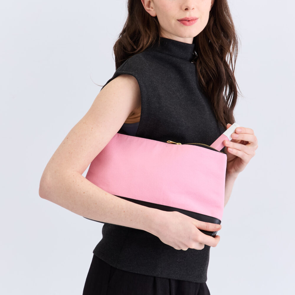 Canvas make-up bag with black leather bottom 4