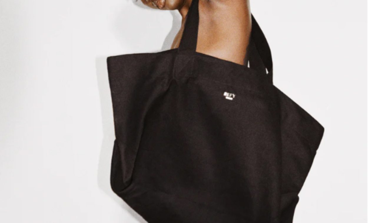 oversized-tote-bags-for-wholesale-from-supreme-creations